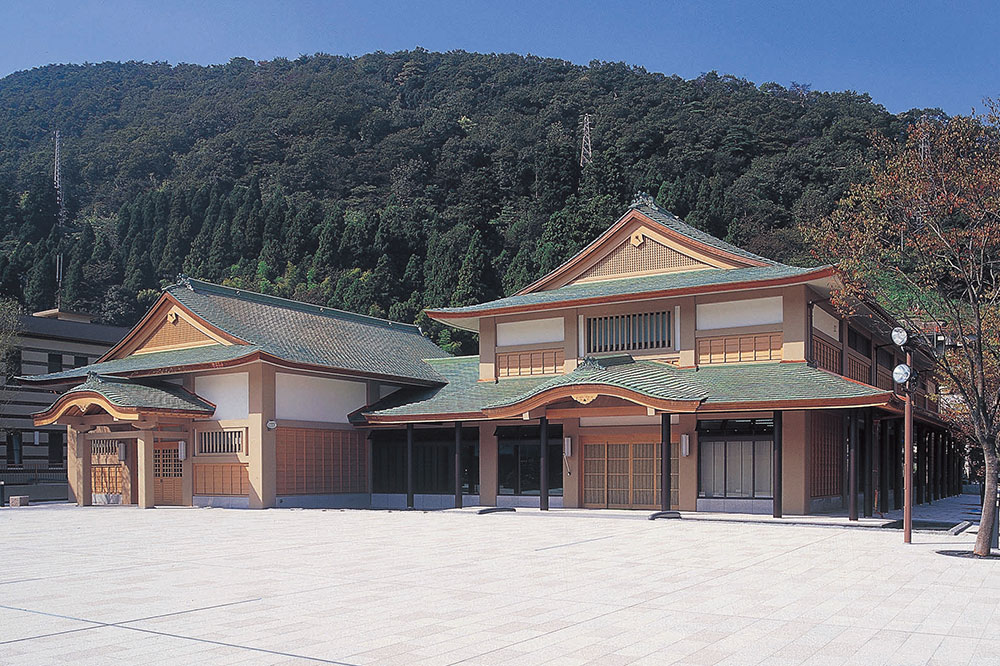 山中節と温泉の館山中座の画像